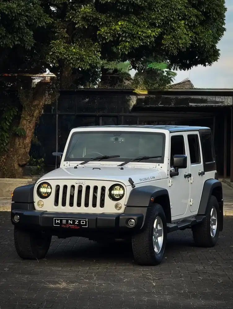 Jeep Rubicon Wrangler Sport 4x4 2013 Bensin
