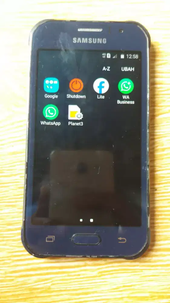 Samsung galaxy J1 ace.4g.siap watsap.
