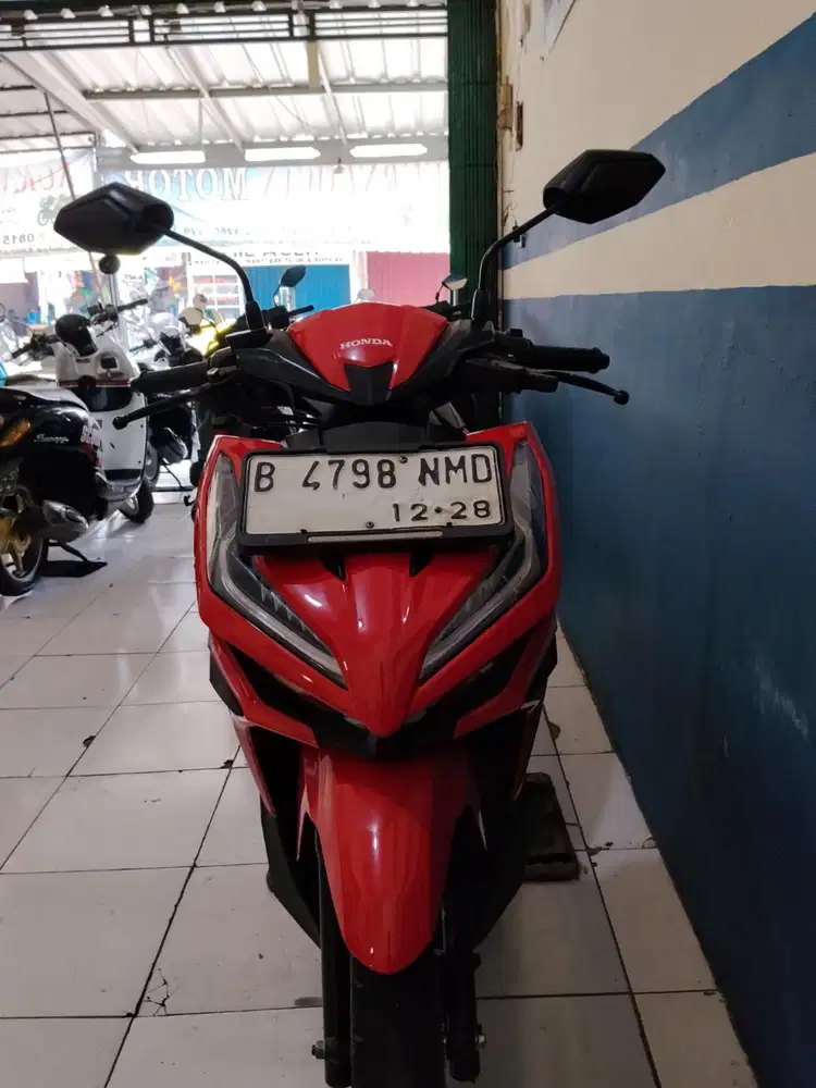 dijual cepat Honda vario 125 led new 2023 super mewah gres
