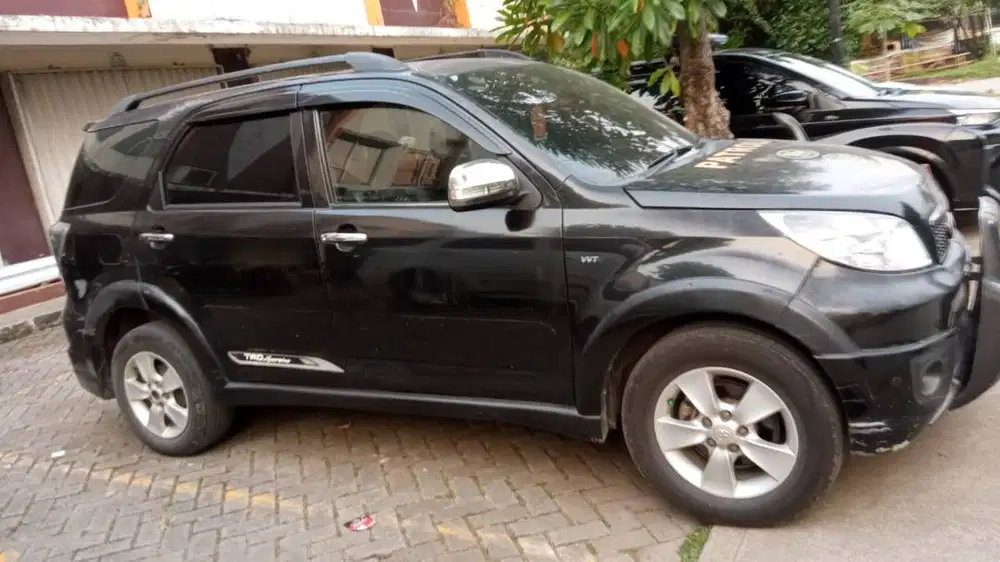 Toyota Rush 1.5 S MT tahun 2014