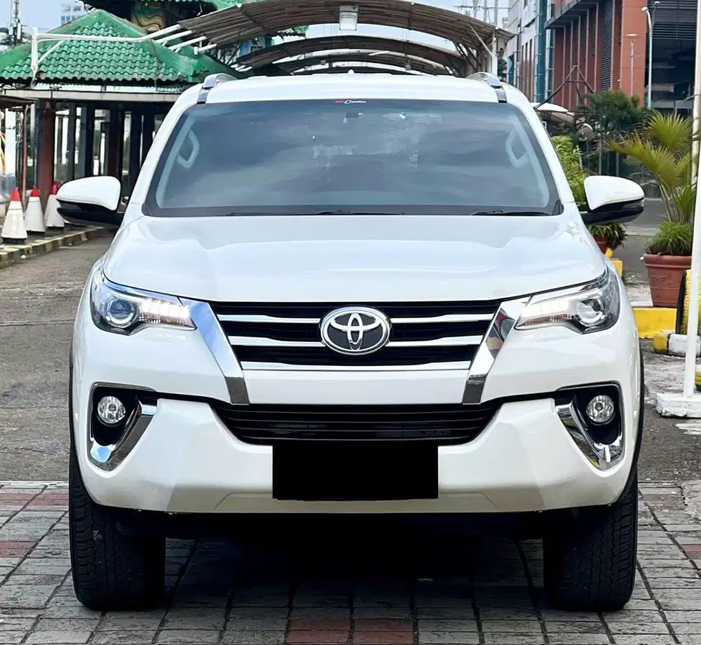 Toyota Fortuner 4x4 Tetradrive 2018 Low KM Garansi 1 Tahun