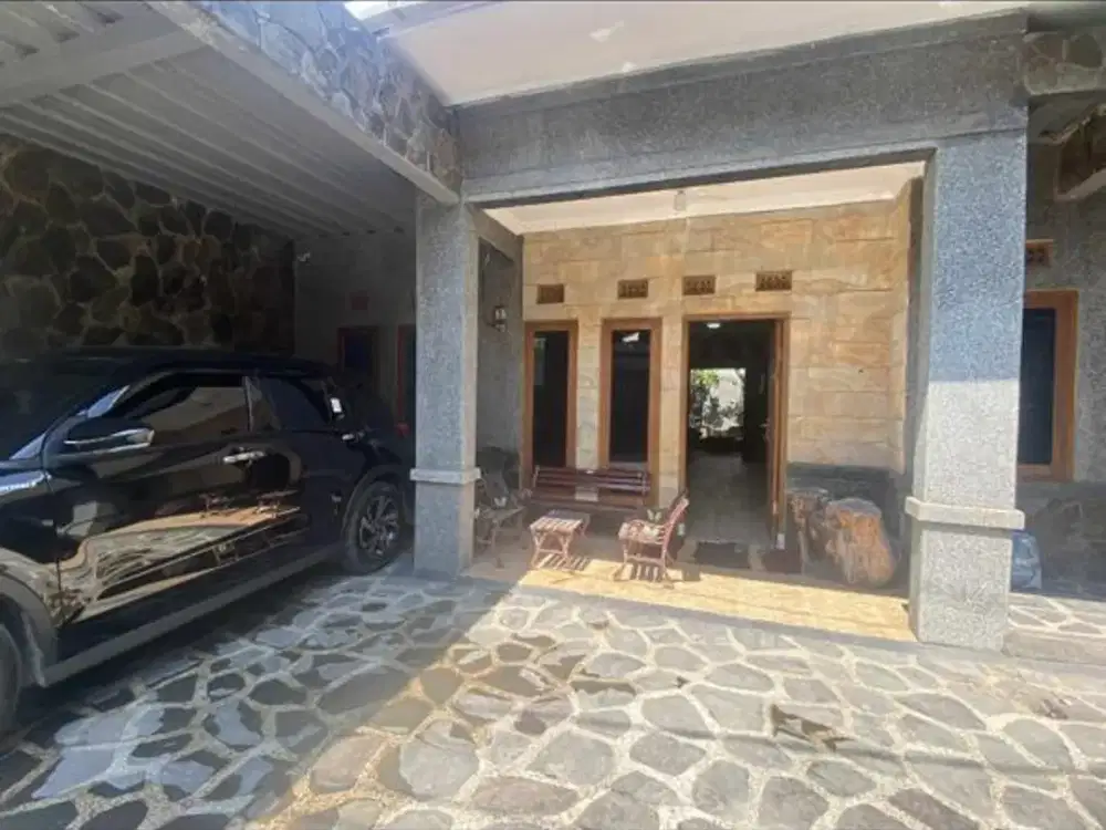 DIJUAL RUMAH MEWAH HARGA MURAH LOKASI STRATEGIS LINGKUNGAN NYAMAN DEKAT PODOMORO STT TELKOM BANDUNG