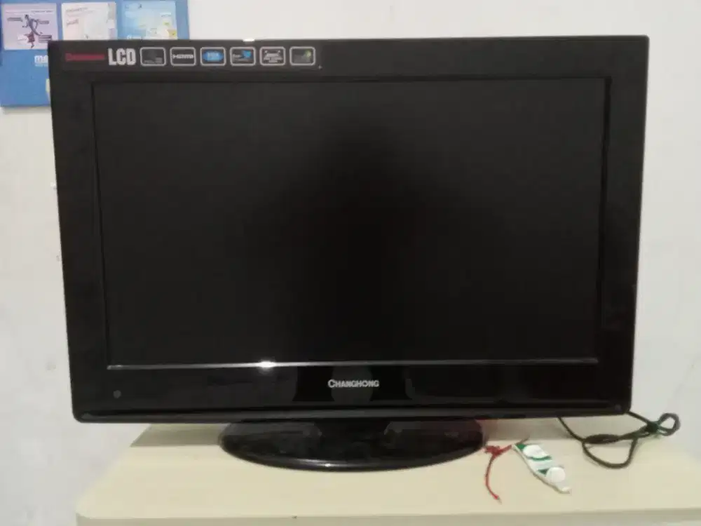 Tv LCD 21 inchi Changhong.