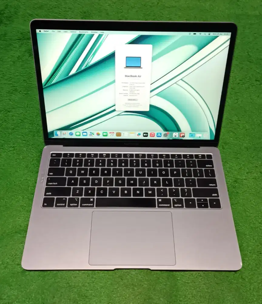 Apple MacBook Air 2019 Intel i5 8/128 Grey Murah