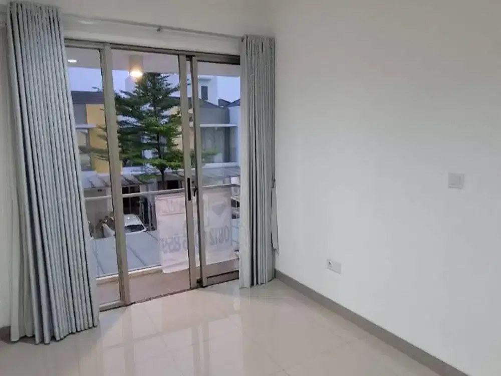 DISEWAKAN RUMAH PIK 2 UK 6X10 (2 LANTAI) FULL HORDEN TERMURAH