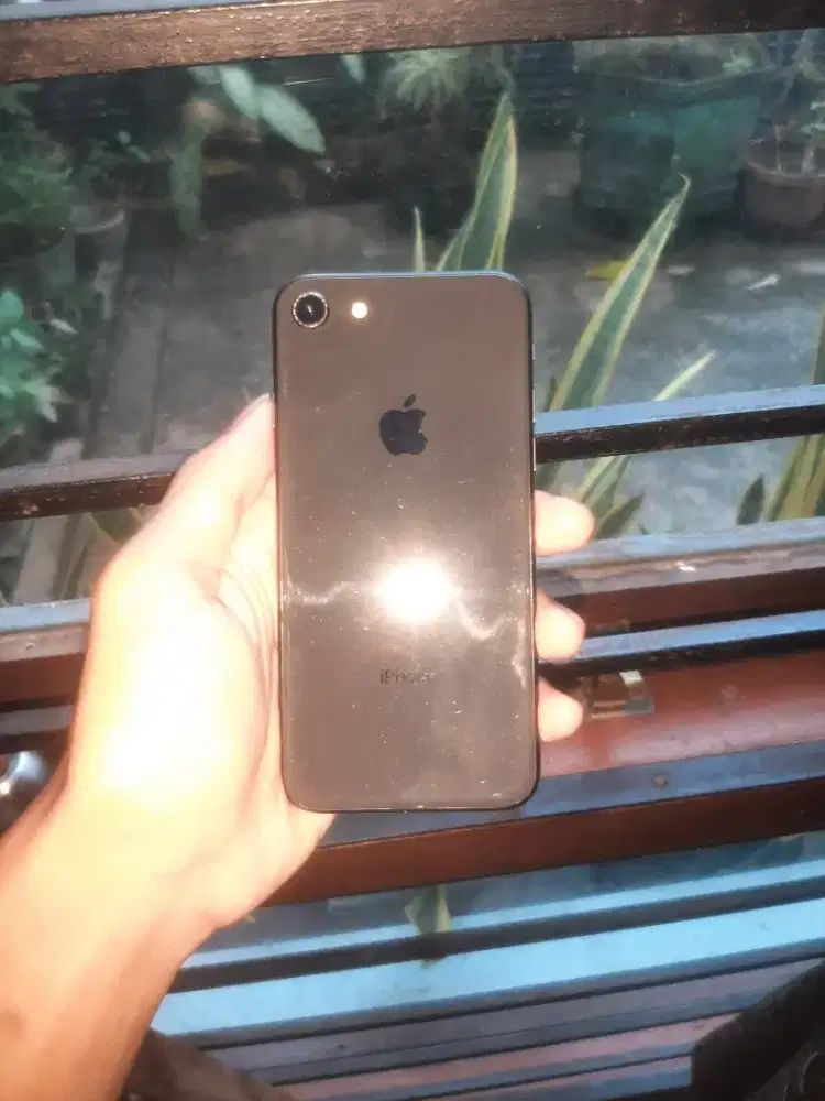 Jual Iphone 8 inter 64 gb