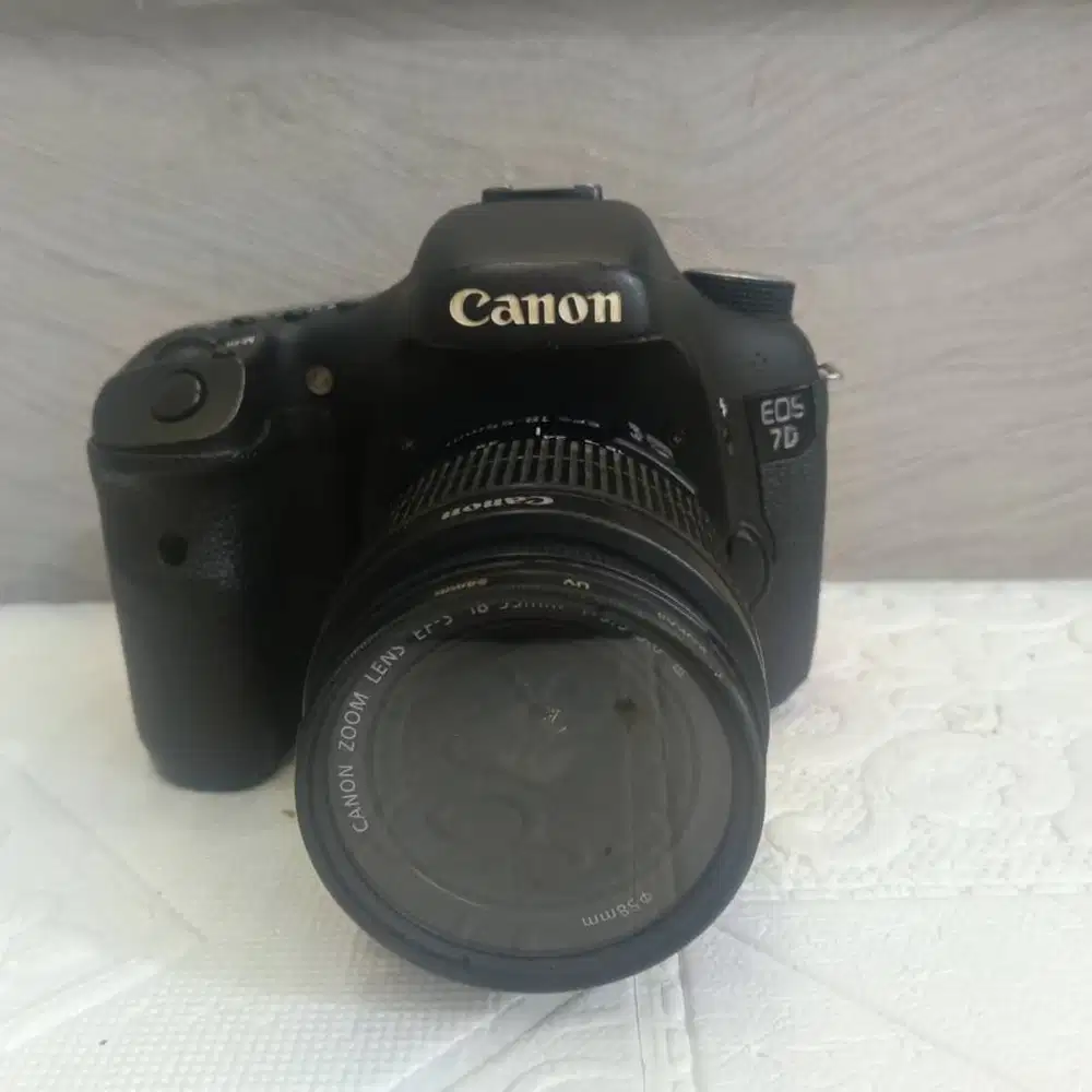 Kamera Profesional Canon DSLR 7D