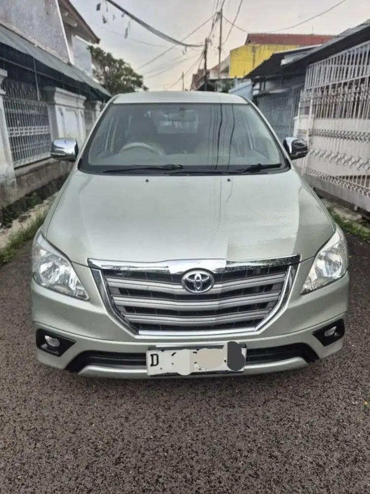 TOYOTA KIJANG INNOVA G 2.5 DIESEL MATIK BARONG 2014