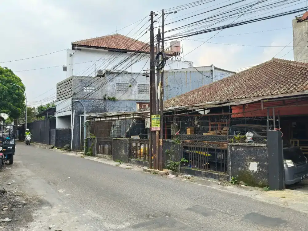 Anggap tanah saja, Strategis cabang Soekarno Hatta