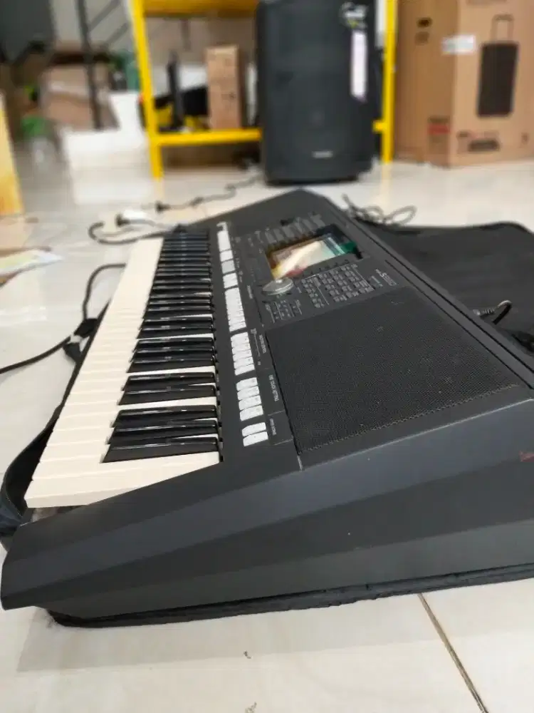 Keyboard Yamaha PSR-5950