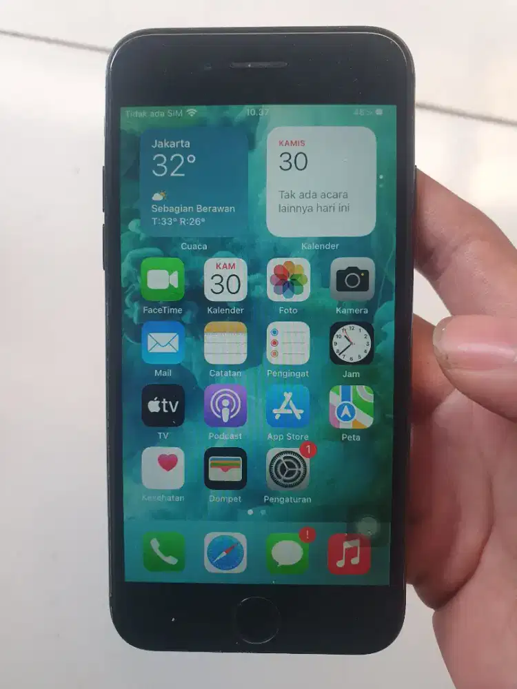 Jual butuh iphone 7 32 inter ada minus