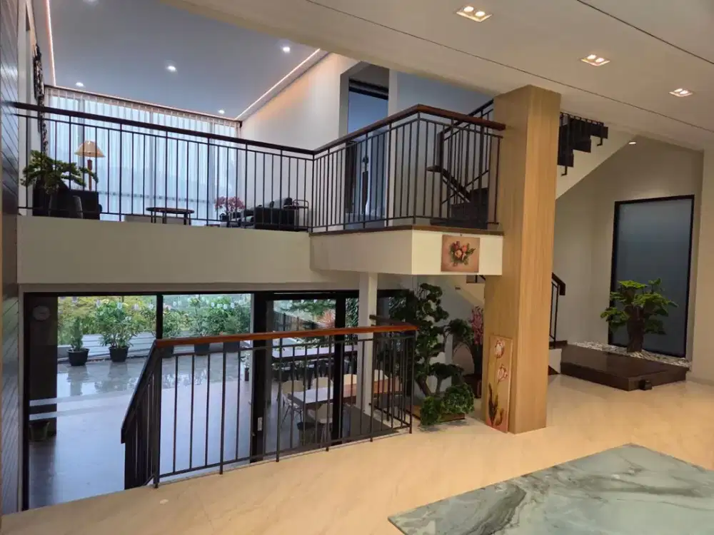 DIJUAL RUMAH SIAP HUNI DI DAGO PAKAR BANDUNG FURNISH VIEW PEGUNUNGAN NYAMAN DAN STRATEGIS