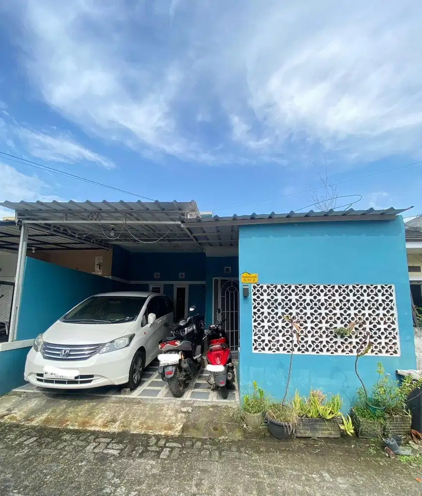 Disewakan atau Dijual Rumah Bandung Bumi Harapan Cluster Ciganitri