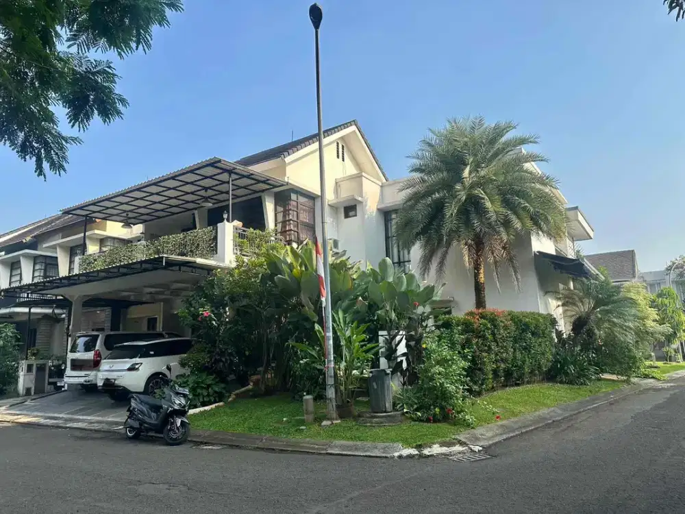 Dijual Rumah Emerald Bintaro depan Taman di Hoek Full Furnish