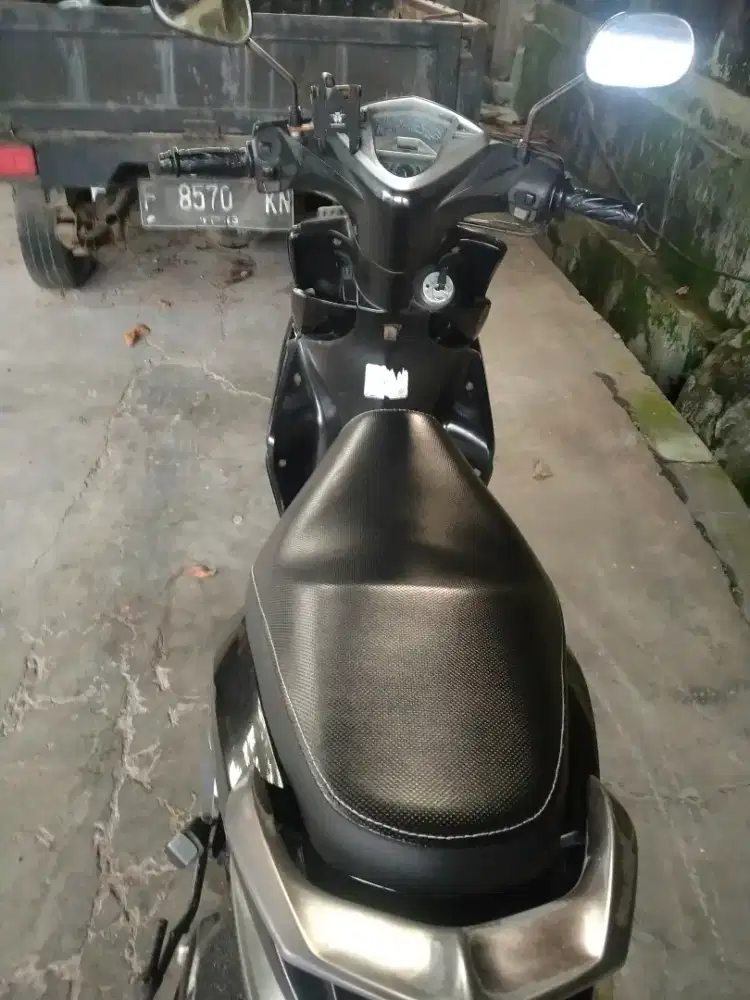Yamaha Xeon karbu 2011