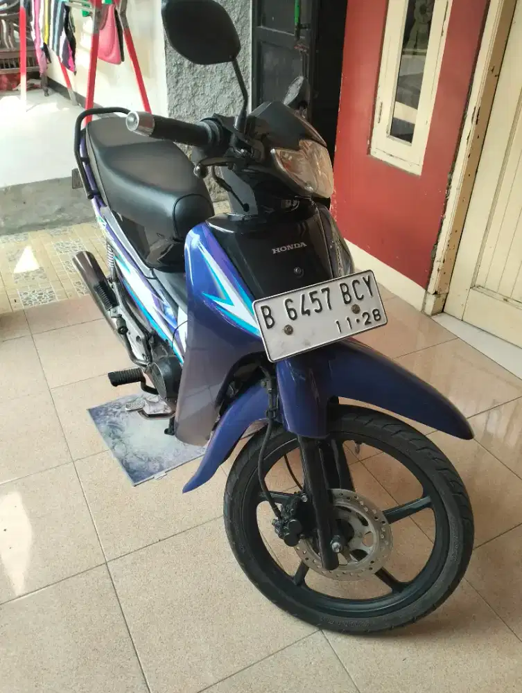 Honda Supra fit