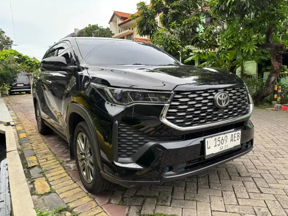 Toyota Innova Zenix G 2023 Km 30 rb Matic