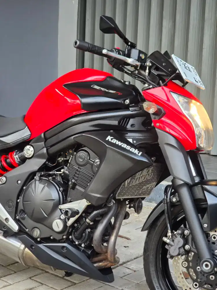 Moge Naked Kawasaki ER6N/ER650 N Th 2012 Km 12rb Like New Siap Turing