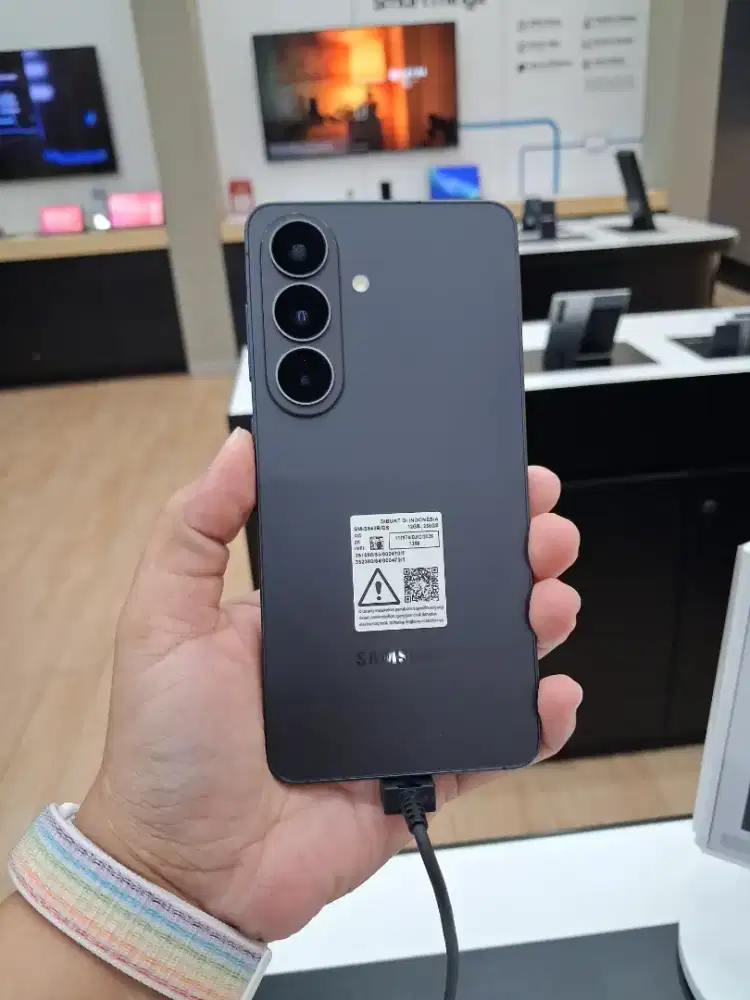 SAMSUNG GALAXY S26 12/256GB