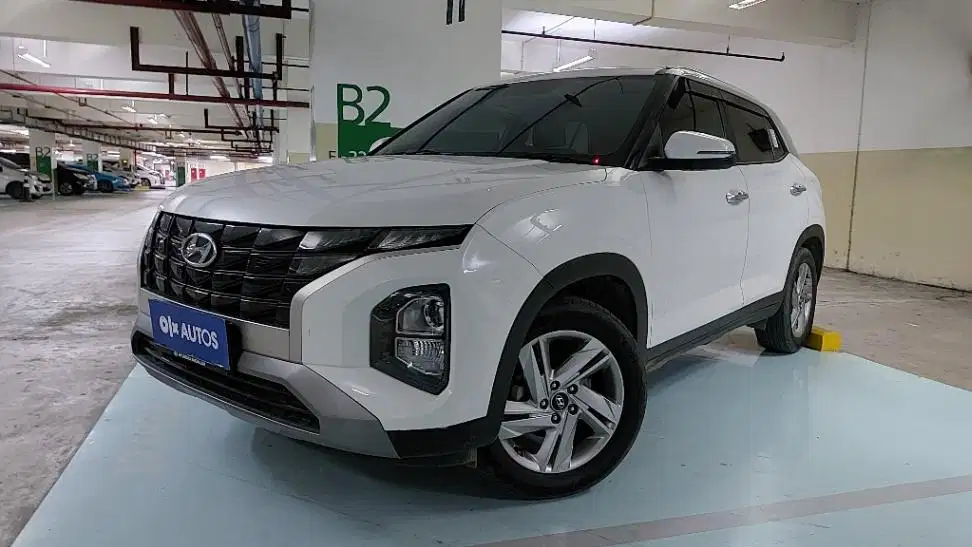 DP MURAH Hyundai Creta 1.5 Active Bensin-MT 2022 Putih C0LZE