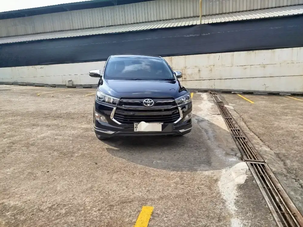 Toyota Kijang Innova Venturer 2019