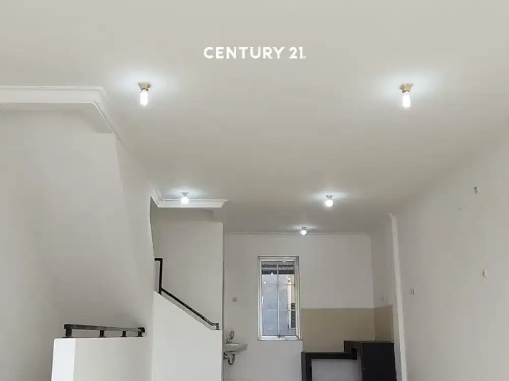 Disewakan Ruko Sentra Niaga Kota Harapan Indah Bekasi