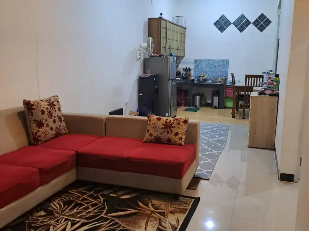 Dijual Hunian Nyaman Gaya Minimalis Harga Masih Bisa Nego Lokasi Super Strategis di Taman Kopo Indah 3, Bandung