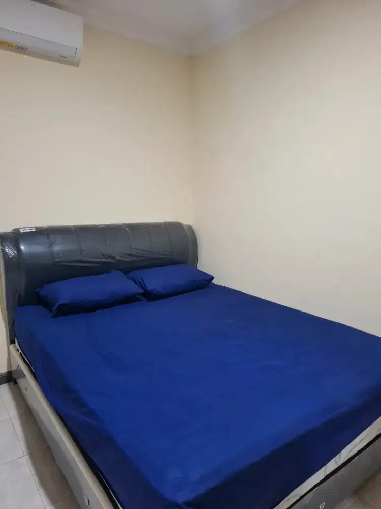 Kos baru kamar luas bisa utk ber2