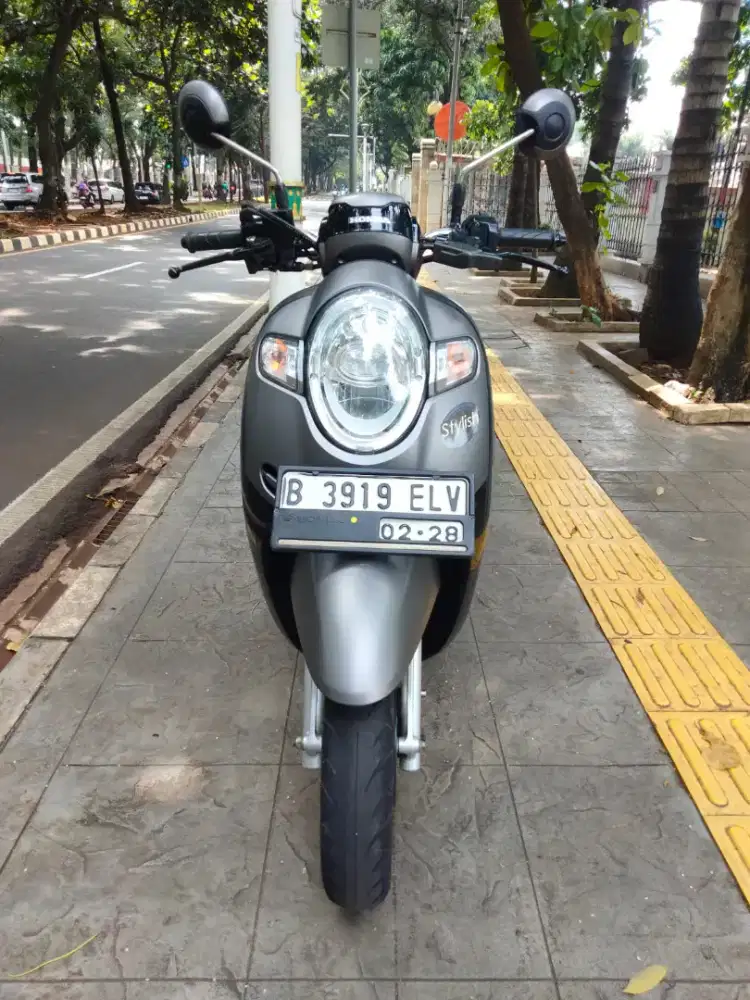 DIJUAL CASH HONDA SCOOPY STYLISH DONAT THN 2018 PJK IDUP SIAP PAKAI