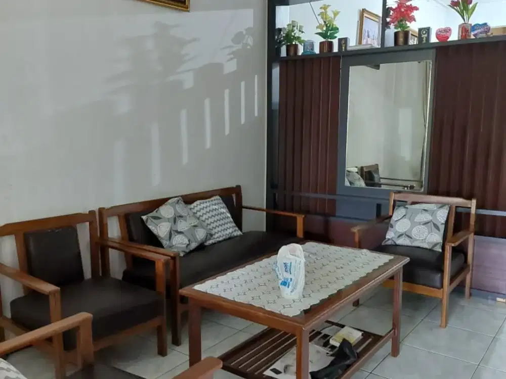 Dijual Hunian Nyaman dan Terawat Lokasi Super Strategis di Jln. Tanjungsai Asri Antapani, Bandung