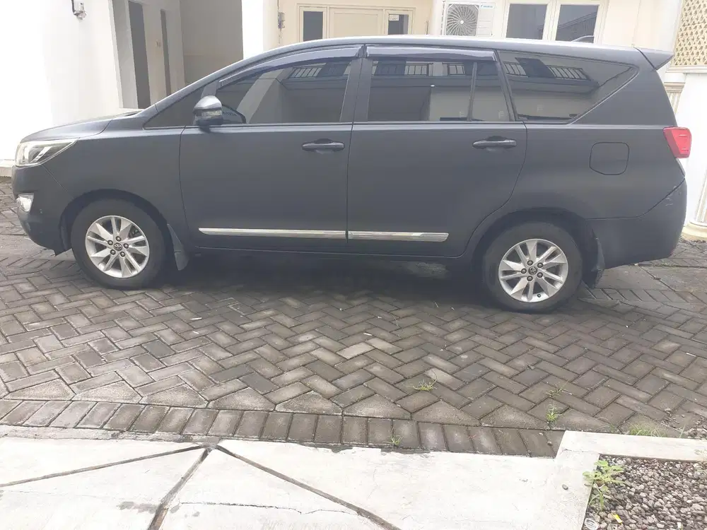 Toyota Kijang Innova 2016 V-AT Diesel