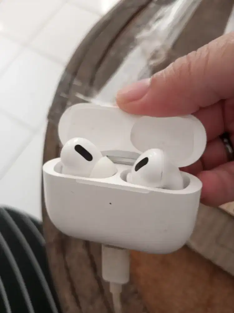 Airpods apple minus satu