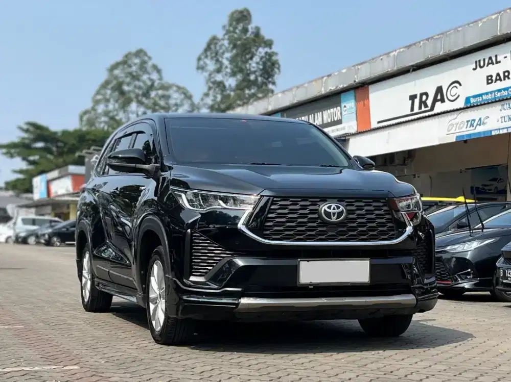 ‼️ SUPER IRIT ‼️ TOYOTA ZENIX HYBRID 2.0 V MODELLISTA CVT 2023 HITAM