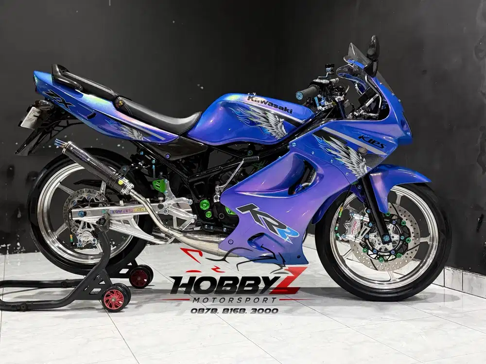 Kawasaki ninja zx 150 RR 2009 modif kontes hedon rata kanan