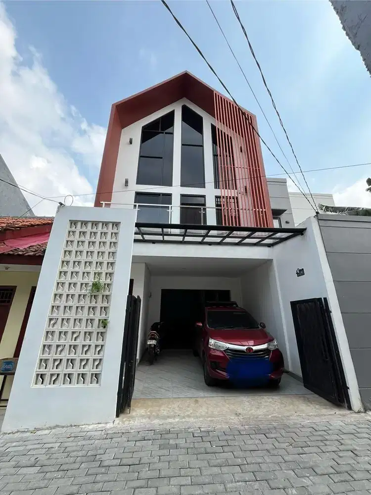 Dijual Rumah scandinavian estetik 3 lantai dengan mezanin yang estetik