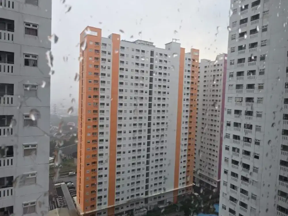 UNIT TANPA FURNITUR TOWER SCARLET 2BR LOKASI MALL AREA VIEW CITY LUAS