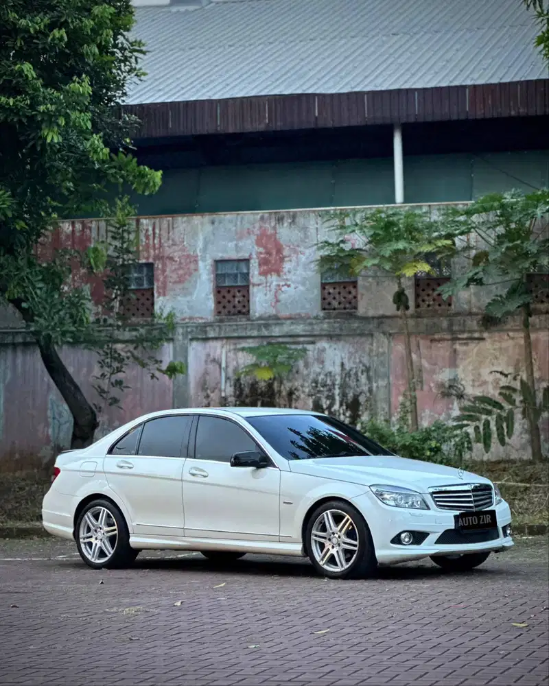 Mercedes Benz C250 AMG Putih 2011 Tdp Murmer Ori Menarik Bu Antik Baru