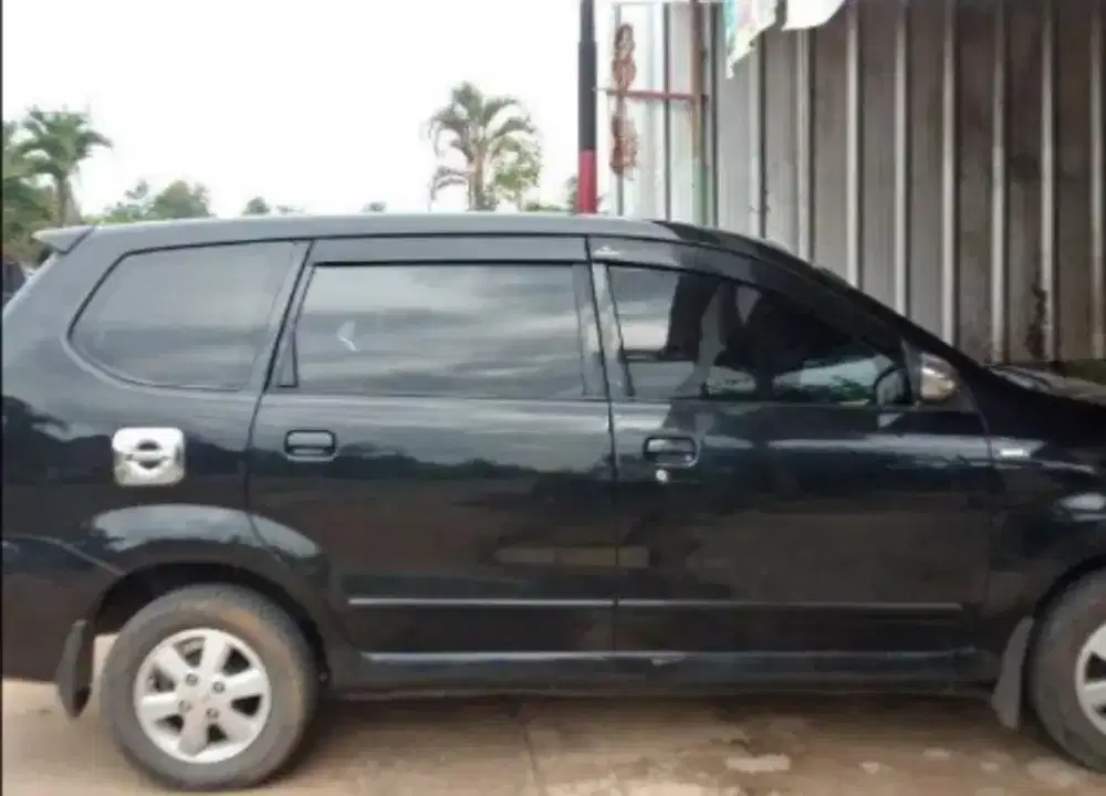 Toyota avanza 1.3c tipe g taun 2010 manual