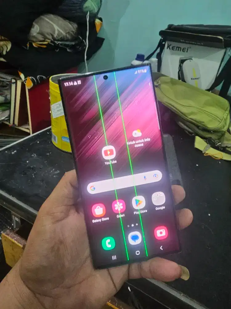 S22u 12/256 sein minus garis bacdor retak selebihnya cek ampe puas