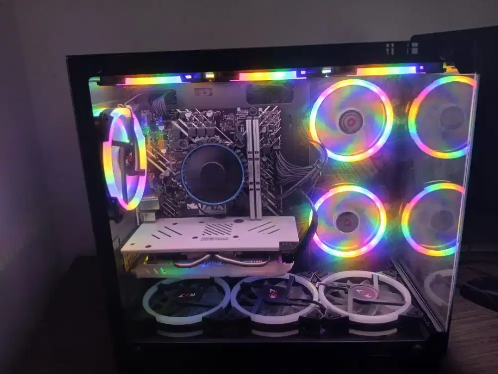 PC GAMING HIGH GAME RATA KANAN STREAMING BERAT LANCAR JAYA