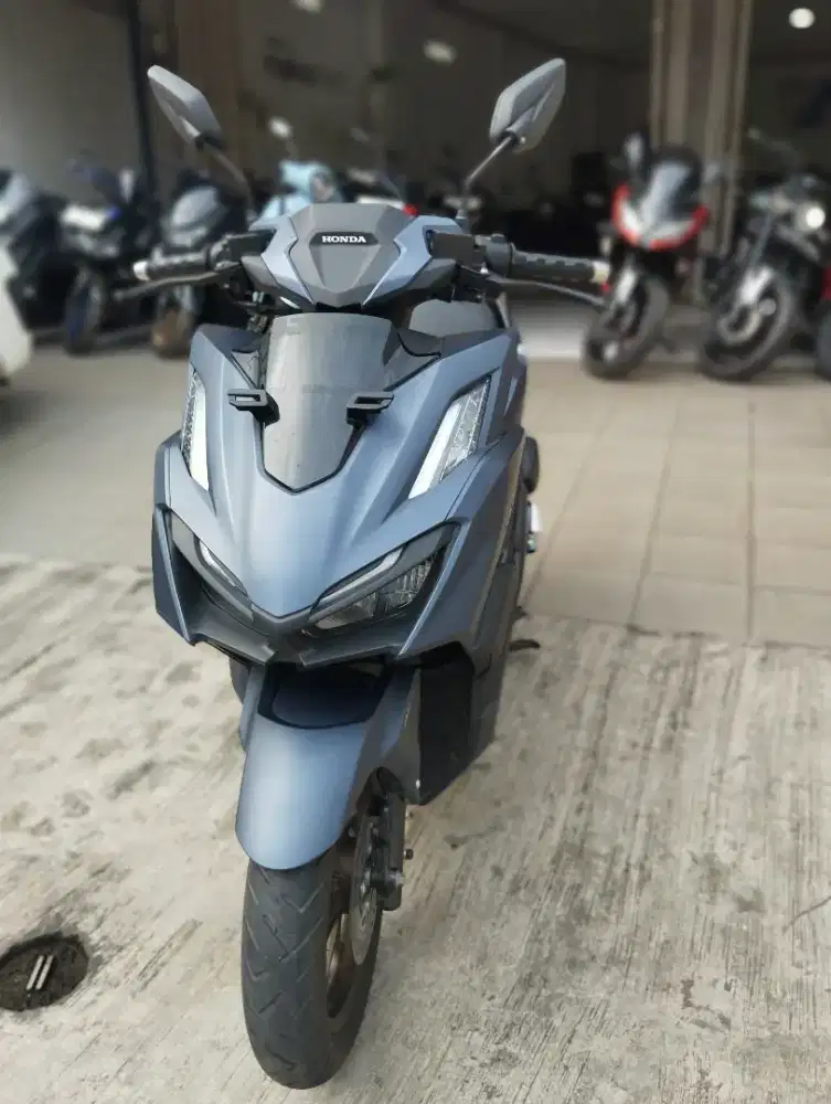 ISTIMEWA VARIO 160 ABS 2025 KM 4k Cash Kredit TT Cc splitpayment