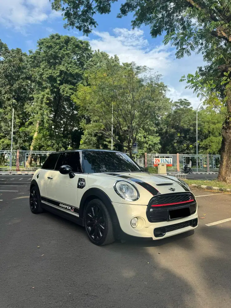 Mini Cooper S 2.0 3 Door JCW Package 2015 White Putih 2014 2016 Mini