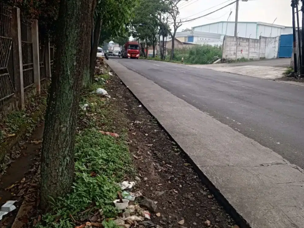 Tanah 8.000m di Jl. Raya Sukabumi - Cianjur, Jawa Barat Cocok untuk Pergudangan