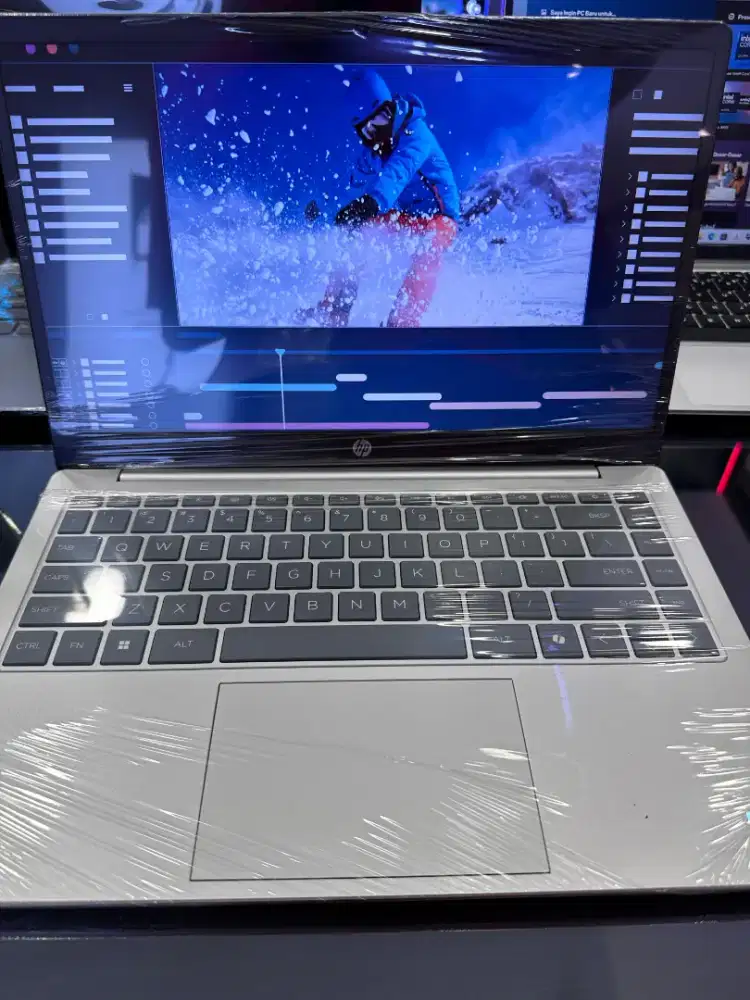 Laptop HP 14 INCH CORE I3 DENGAN CICILAN HOME CREDIT