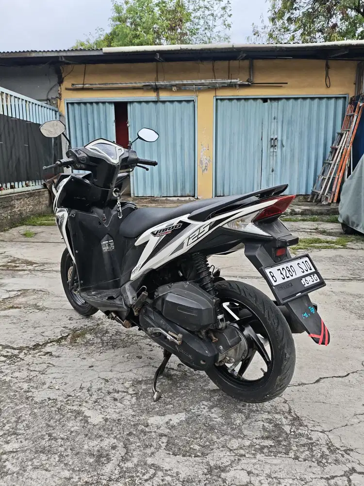 JUAL VARIO 125 KZR