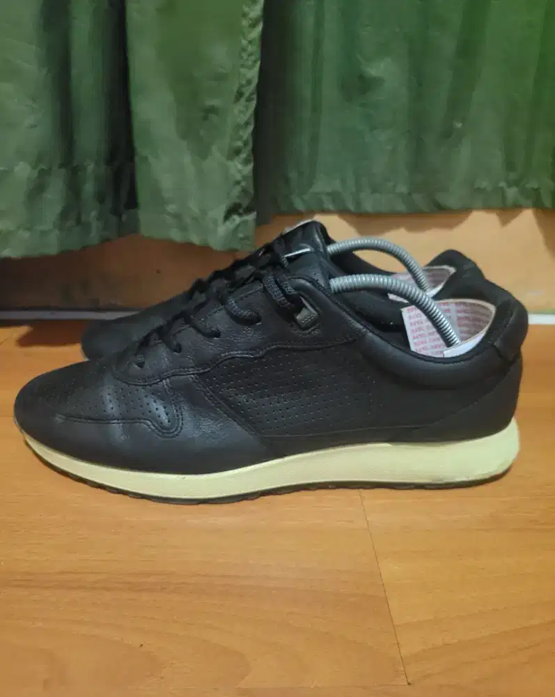 Ecco Danish Design Black Leather 44