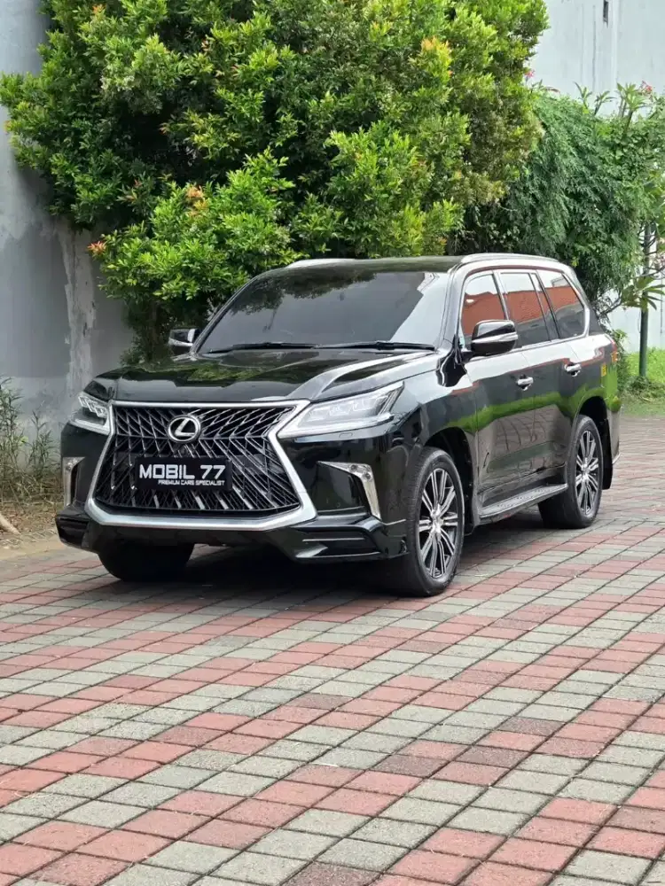 Lexus LX570 F-sport 2019 hitam