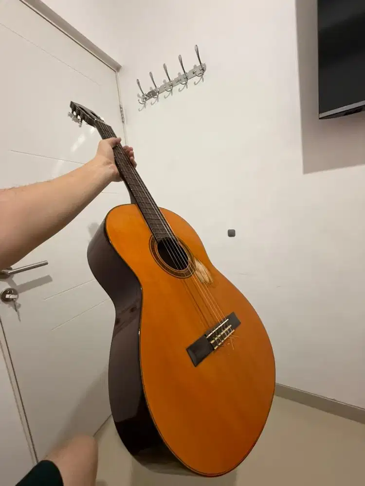 Gitar Yamaha CG101A