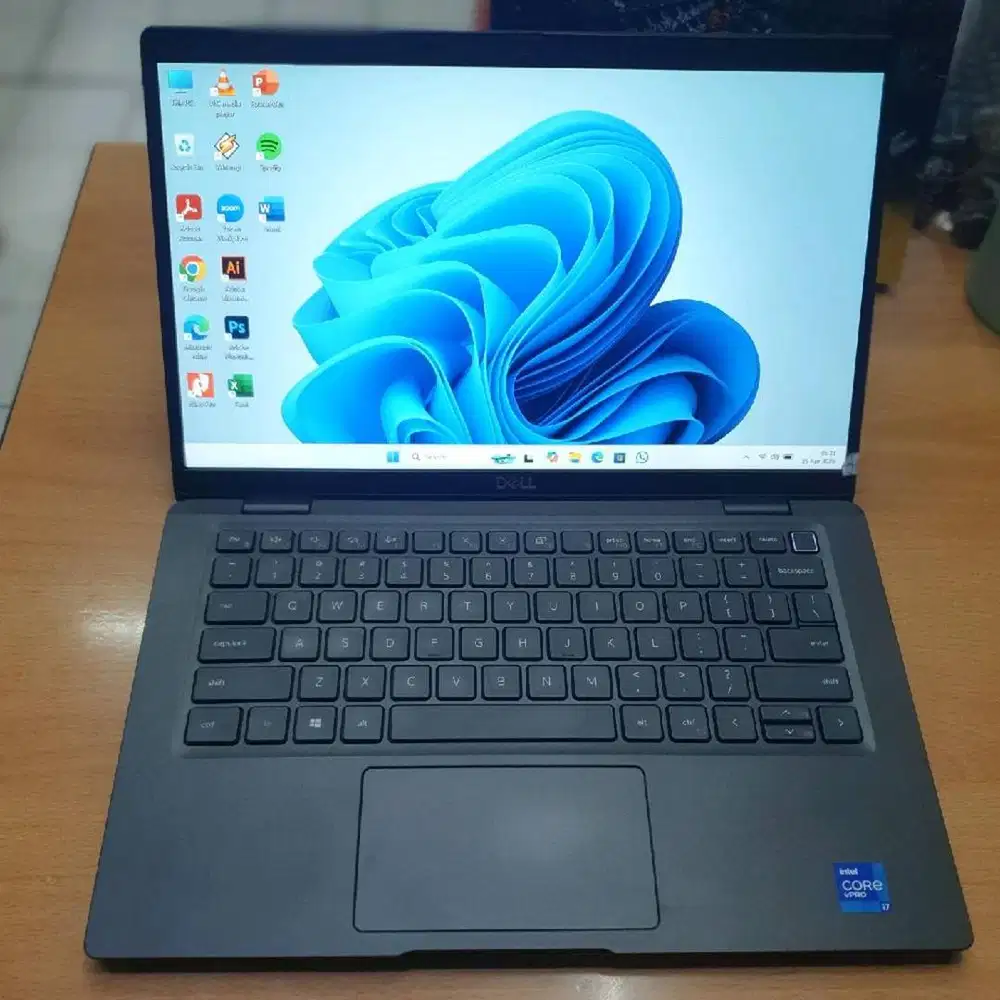 LAPTOP DELL LATITUDE 7320 CORE i7 GEN 11 CARBON DL-MRG