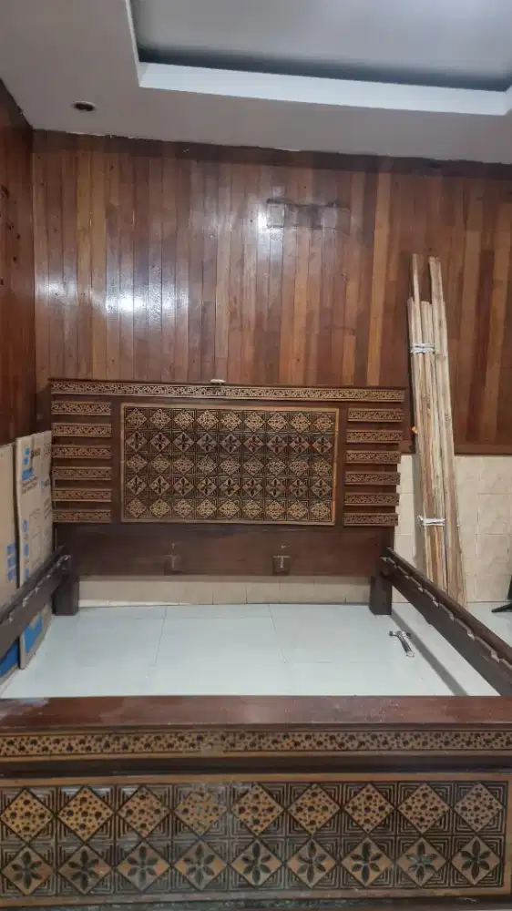 Dipan kayu jati+Kasur